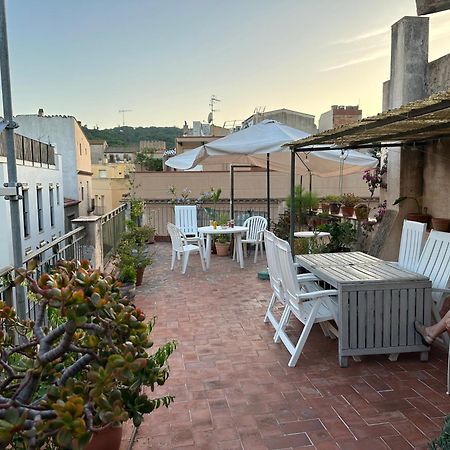 Notaria-Apartamento Y Estudio En Casco Antiguo, Al Lado De Playa, Rambla Y Monasterio, Con Acceso A Terraza Ajardinada Sant Feliu de Guíxols Exterior photo