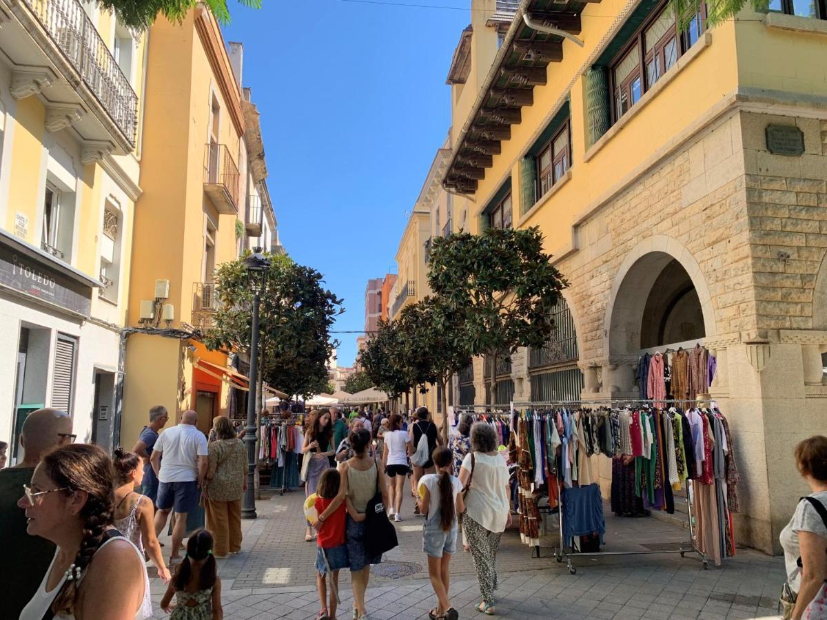 Notaria-Apartamento Y Estudio En Casco Antiguo, Al Lado De Playa, Rambla Y Monasterio, Con Acceso A Terraza Ajardinada Sant Feliu de Guíxols Exterior photo