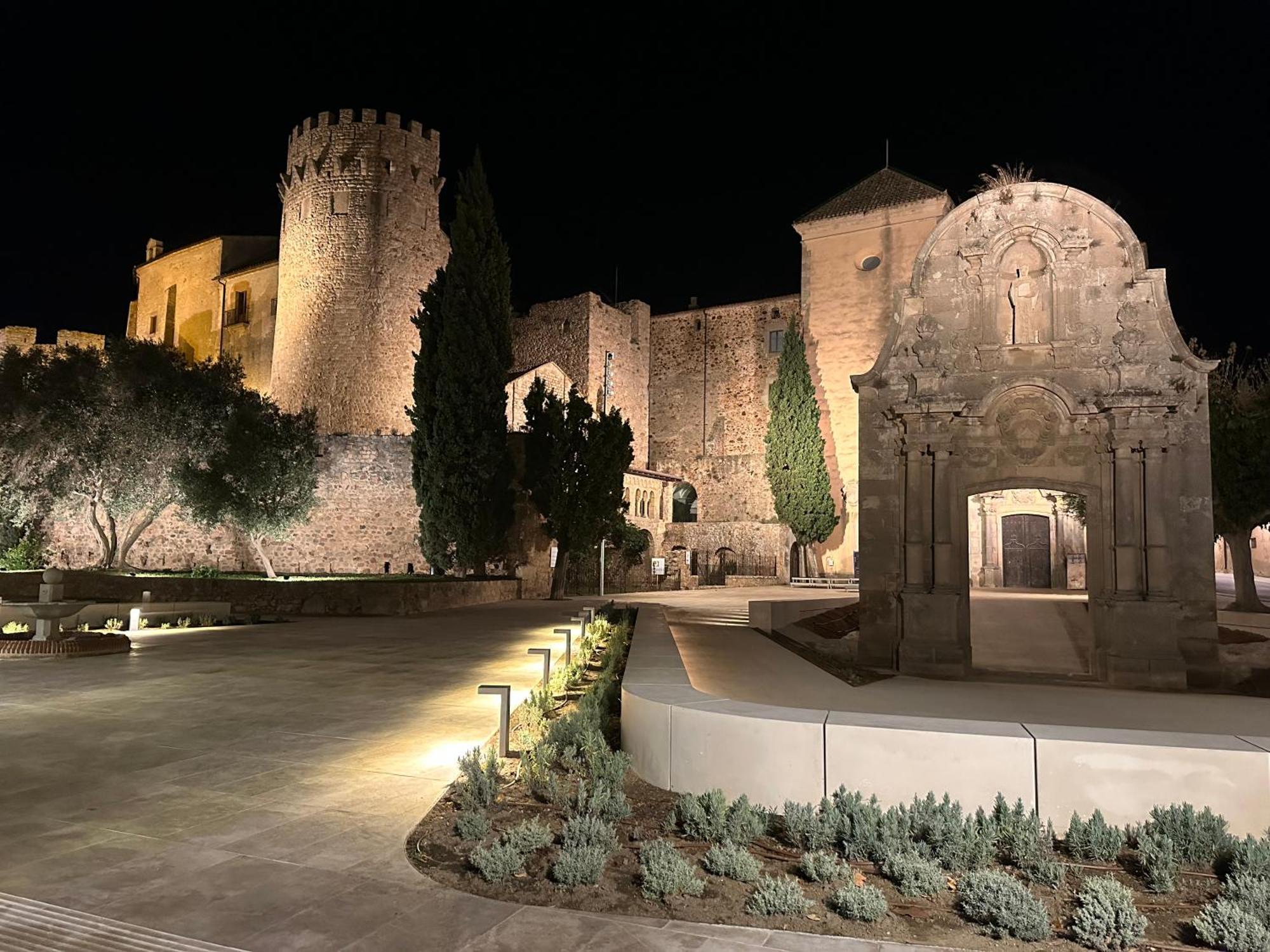 Notaria-Apartamento Y Estudio En Casco Antiguo, Al Lado De Playa, Rambla Y Monasterio, Con Acceso A Terraza Ajardinada Sant Feliu de Guíxols Exterior photo